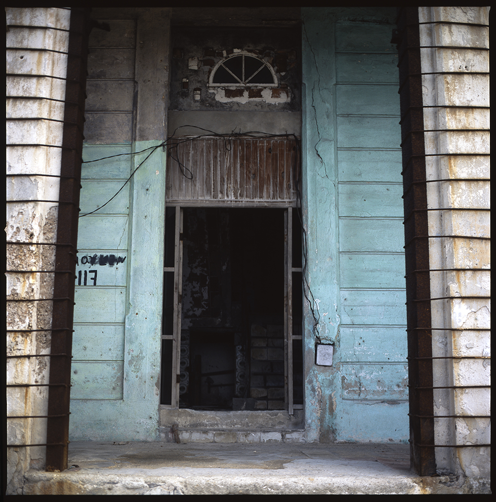 Paul Cooklin artwork 117 Malecon, Havana, Cuba, 2010